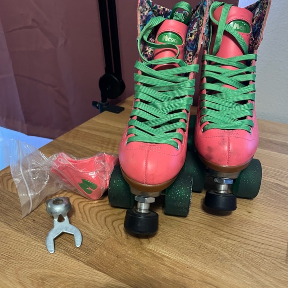 Beach bunny roller skates - watermelon - Picture 2 of 7